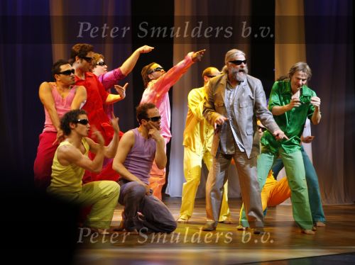 Utrecht, 12 November 2008
Premiere JOSEPH in de Stadsschouwburg
Cast Musical Joseph tijdens slotact
Foto Peter Smulders BV