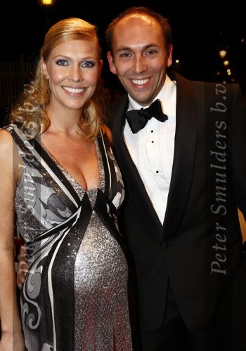 Amsterdam 24 oktober 2008
Uitreiking en gala van de televizierring 2008 in Carre. Nance Coolen zwanger met vriend Pico
Peter Smulders bv