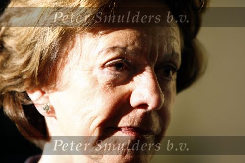 Amsterdam 13 november 2008
 Neelie Kroes bij prix de la mode in stedelijk museum.
Peter Smulders bv