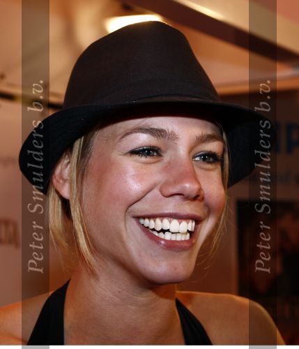Amsterdam 15 december 2008
Premiere Australia in Tuschinski. Nicolette Kluijver met hoed en vriend
Peter Smulders bv
