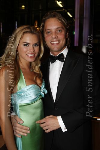 Amsterdam 6 december 2007
Miljonairsfair 2007 in de rai te amsterdam. Vip avond. Nicolette v Dam  en vriend Bas Smit
Peter Smulders bv