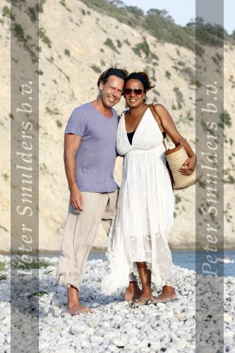 Ibiza 5 juli 2008
Patty Brard met haar verloofde Antoine op het strand vanTropicana op ibiza.