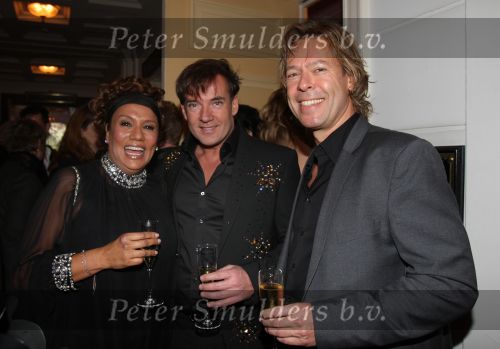 Amsterdam, 30 Oktober 2008
Beau Monde Award 2008
Patty Brard met haar vriend en Gerard Joling
Foto Peter Smulders BV