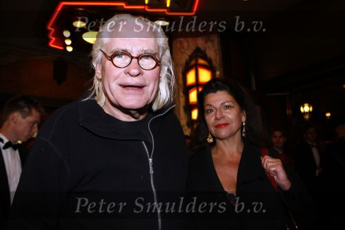 Amsterdam 17 november 2008
Premiere Oorlogswinter in Tuschinski. Peer Mascini met vrouw
Peter Smulders bv
