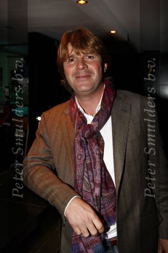 Amsterdam 7 november 2008
Presentatie boek en cd van Gordon bij Panama. peter Gallas
Peter Smulders bv