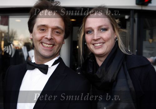 Zaandam 7 december 2008
Premiere op hoop van zegen. Peter Lusse met vriendin
Peter Smulders bv
