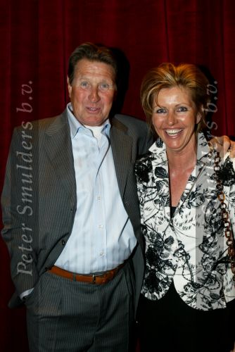 Amstelveen 27 maart 2004
Presentatie nieuwe Powerplate bij special sports.
Peter Post met zijn vrouw Marion v d Hurk ( Marion Post )