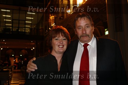 Amsterdam 7 november 2008
Peter v d Hurk met vrouw bij presentatie boek Patty Harpenau.
Peter Smulders bv