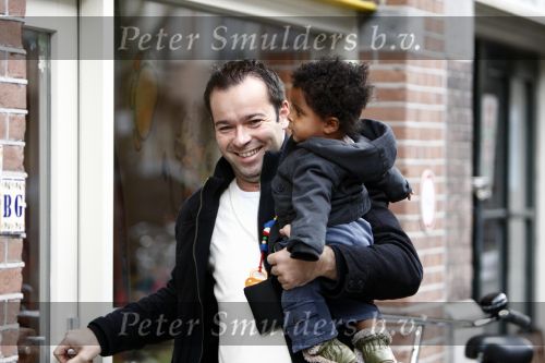 Amsterdam 22 oktober 2008
Peter v d Vorst met zijn zoontje.
Peter Smulders bv