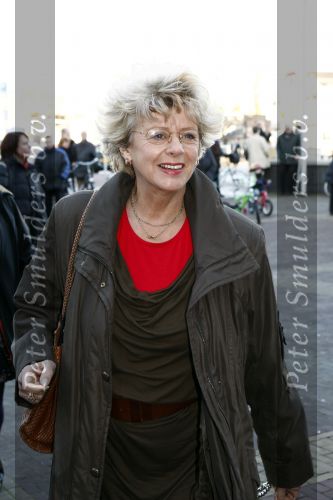 Zaandam 7 december 2008
Premiere op hoop van zegen. Petra Laseur
Peter Smulders bv