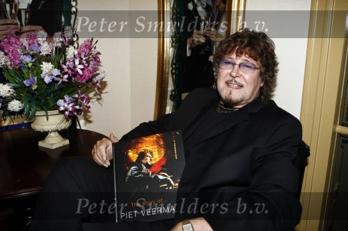 Volendam 14 november 2008
Presentatie boek van Piet Veerman .
Zijn vrouw en  kleinkinderen waren natuurlijk aanwezig.
Peter Smulders bv