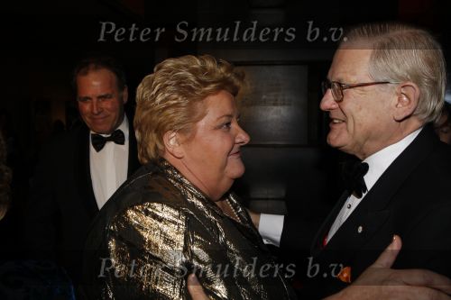 Amsterdam 19 december 2007
Prinses Margriet en Pieter v Volenhoven arriveren bij de RAI bij de sportman van het jaar. Erica Terpstra ontvangt ze.
Peter Smulders bv