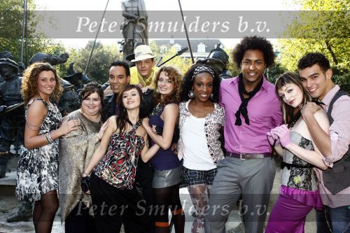 Amsterdam 29 oktober 2008
Finalisten van het sbs6 programma popstars bij escape. Nathalie Rebecca Steffie Ruben Brandi Sidney Floor Deon Naomi en Norman
Peter Smulders bv