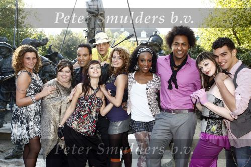 Amsterdam 29 oktober 2008
Finalisten van het sbs6 programma popstars bij escape. Nathalie Rebecca Steffie Ruben Brandi Sidney Floor Deon Naomi en Norman
Peter Smulders bv