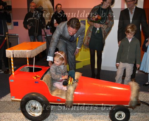 Apeldoorn, 1 November 2008
Bezoek gezinnen van Prins Maurits en Prins Bernhard Jr. bij de opening \