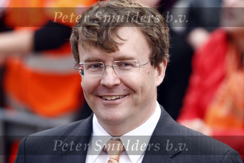 Makkum en Franeker30 april 2008
Koninginnedag 2008 met Koningin Beatrix Prins Willem Alexander Friso Constantijn Maurits Floris Pieter Christiaan Pieter v Vollenhoven en de prinsessen Maxima Laurentien Mabel Aimee Anita Margriet en Marilene.
Peter Smulders bv