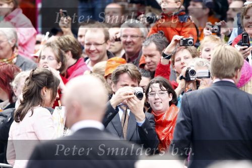 Makkum en Franeker30 april 2008
Koninginnedag 2008 met Koningin Beatrix Prins Willem Alexander Friso Constantijn Maurits Floris Pieter Christiaan Pieter v Vollenhoven en de prinsessen Maxima Laurentien Mabel Aimee Anita Margriet en Marilene.
Peter Smulders bv