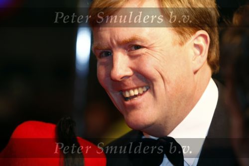 Amsterdam 8 december 2008
Premiere Wit Licht in Tuschinski. Marco Borsato speelt de hoofdrol en Prins Willem Alexander en Prinses Maxima zijn aanwezig.
Peter Smulders bv