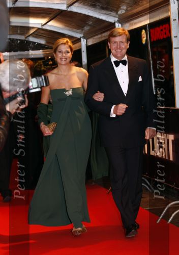 Amsterdam 8 december 2008
Premiere Wit Licht in Tuschinski. Marco Borsato speelt de hoofdrol en Prins Willem Alexander en Prinses Maxima zijn aanwezig.
Peter Smulders bv