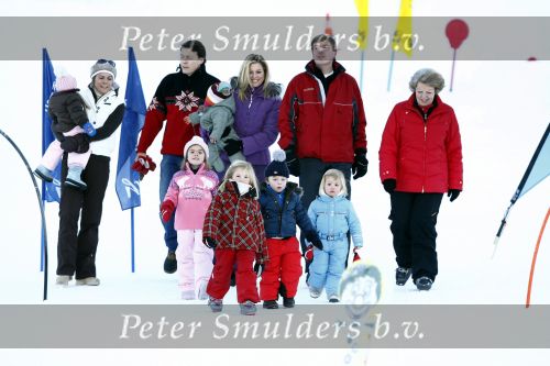 Lech 10 februari 2008
Fotosessie Koninklijke familie. Aanwezig waren Koningin Beatrix Maxima Prins Willem Alexander Amalia Alexia Ariane Prins Constantijn Prinses Laurentien Eloise Claus Cazimir en Elenore.