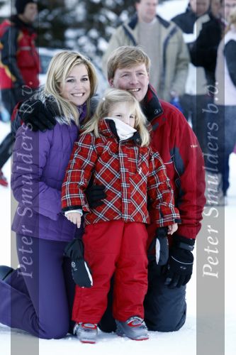 Lech 10 februari 2008
Fotosessie Koninklijke familie. 
Prinses Amalia met Prinses Maxima en Prins Willem Alexander
