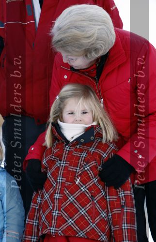 Lech 10 februari 2008
Fotosessie Koninklijke familie. 
Prinses Amalia met Koningin Beatrix