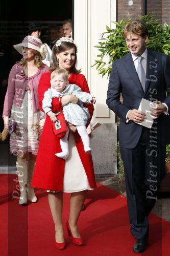 Den Haag 20 oktober 2007
Doop prinses Ariane . Prinses Anita met dochter Emma en Prins Floris
Peter Smulders bv