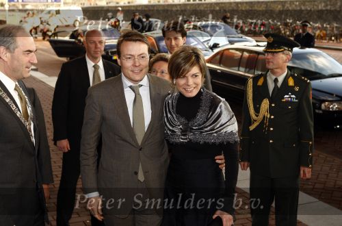 Amsterdam 3 december 2008
Prins Claus prijzen in het ij theater. Aanwezig zijn Koningin Beatrix , Prinses Maxima in tijger print outfit Prins Willem Alexander Mabel Wisse Smit Prins Friso en Prinses Laurentien en Prins Constantijn.
Peter Smulders bv