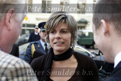 Amsterdam 25 november 2008
Prinses Laurentien ontvangt uit handen van Willem Nijholt het eerste exemplaar van het boek van Winnie de Pooh in artis.
Dieuwertje Blok presenteert het programma.
Peter Smulders bv