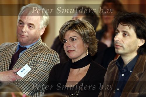 Amsterdam 25 november 2008
Prinses Laurentien ontvangt uit handen van Willem Nijholt het eerste exemplaar van het boek van Winnie de Pooh in artis.
Dieuwertje Blok presenteert het programma.
Peter Smulders bv