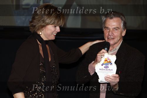 Amsterdam 25 november 2008
Prinses Laurentien ontvangt uit handen van Willem Nijholt het eerste exemplaar van het boek van Winnie de Pooh in artis.
Dieuwertje Blok presenteert het programma.
Peter Smulders bv