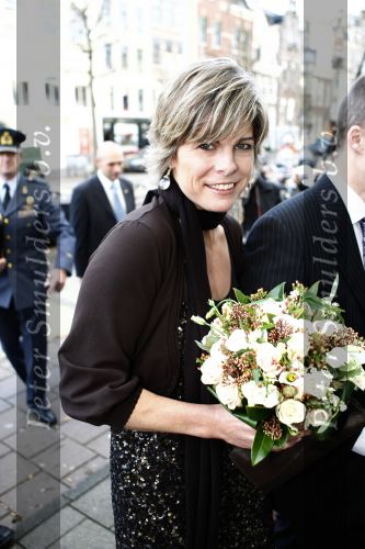 Amsterdam 25 november 2008
Prinses Laurentien ontvangt uit handen van Willem Nijholt het eerste exemplaar van het boek van Winnie de Pooh in artis.
Dieuwertje Blok presenteert het programma.
Peter Smulders bv