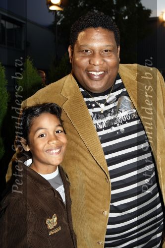 Amsterdam 6 oktober 2008
Premiere film huis Anubis in de theaterfabriek. Quintis Ristie met zoon
Peter Smulders bv