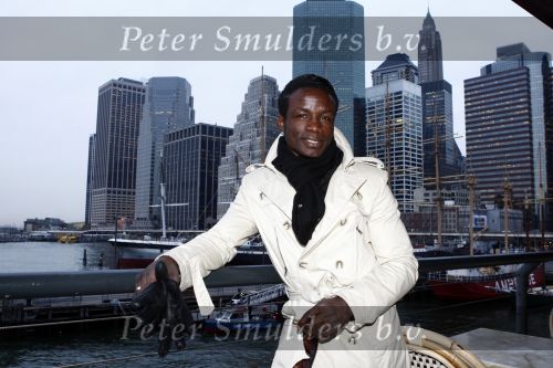 New York 3 november 2008
Regilio Tuur woont weer in New York.
Peter Smulders bv
