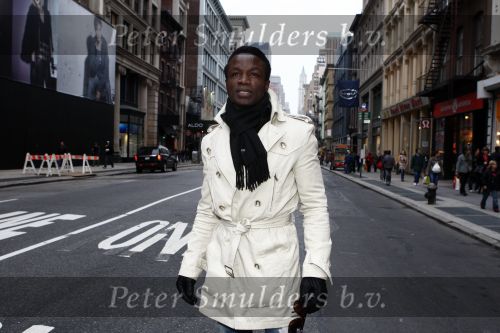 New York 3 november 2008
Regilio Tuur woont weer in New York.
Peter Smulders bv