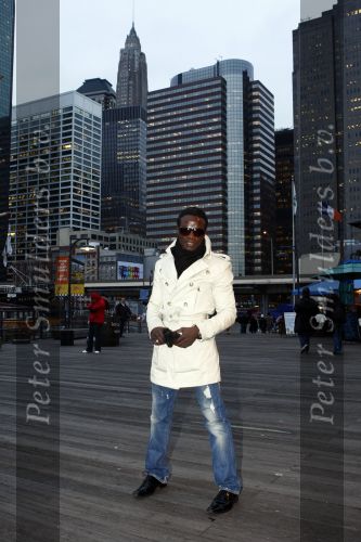 New York 3 november 2008
Regilio Tuur woont weer in New York.
Peter Smulders bv
