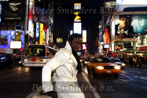 New York 3 november 2008
Regilio Tuur woont weer in New York.
Peter Smulders bv