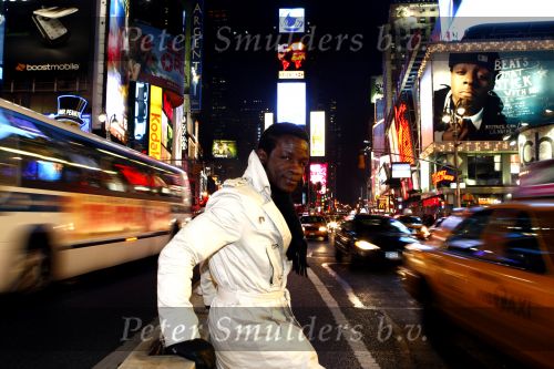 New York 3 november 2008
Regilio Tuur woont weer in New York.
Peter Smulders bv