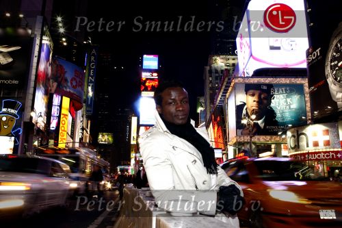 New York 3 november 2008
Regilio Tuur woont weer in New York.
Peter Smulders bv