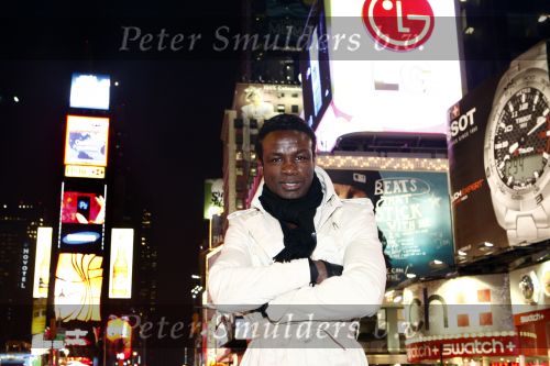 New York 3 november 2008
Regilio Tuur woont weer in New York.
Peter Smulders bv