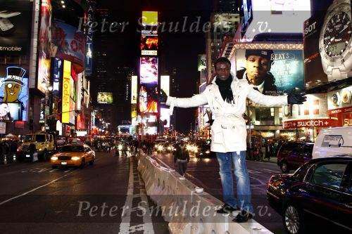 New York 3 november 2008
Regilio Tuur woont weer in New York.
Peter Smulders bv