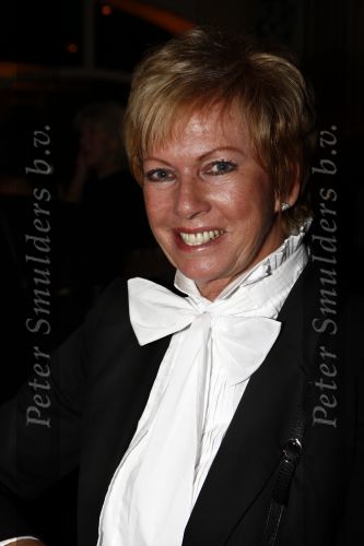 Zeist 27 december 2008
45 jarig artiesten jubileum van Ronnie Tober in he Fygi theater.Ria Valk en Rini v d Lee
Peter Smulders bv