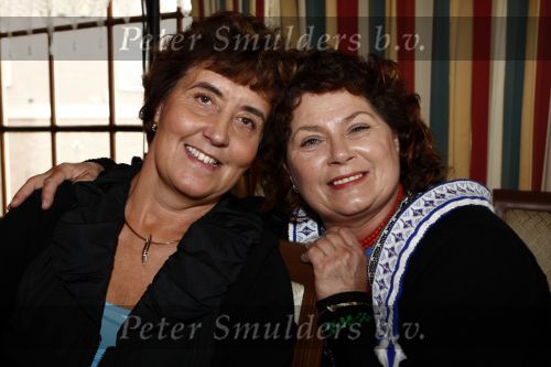 Volendam 18 november 2008
Er kmt een real life soap over volendamet oa Nick en Simon Ruud Gerda Jan en Monique Smit Jan Keizer Jack Veerman met vrouw Jaap Aloys en Alice Buys. Richarda v Kasbergen geeft rondleidingen in Volendam
Peter Smulders bv