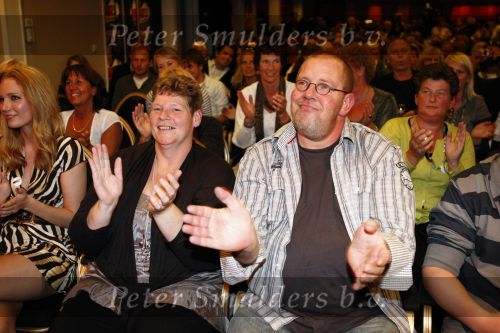 Eemnes 20 oktober 2008
Premiere i love Dries met in de hoofdrollen Dries Roelvink en Rene en Rikkie de Wit. De premiere was bij motel de witte bergen.
Peter Smulders bv