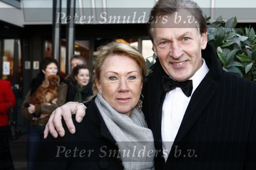 Zaandam 7 december 2008
Premiere op hoop van zegen. Rini v d Lee met vrouw
Peter Smulders bv