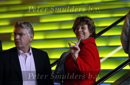 Amsterdam 5 oktober 2008
Premiere Sinterklaas en het geheim van het grote boek in pathe arena. Rita Verdonk met haar man
Peter Smulders bv