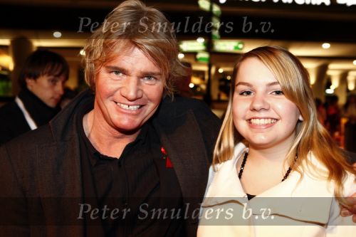 Amsterdam 9 december 2008
Premiere High school musical 3 in pathe arena. Rob Bolland met dochter
Peter Smulders bv