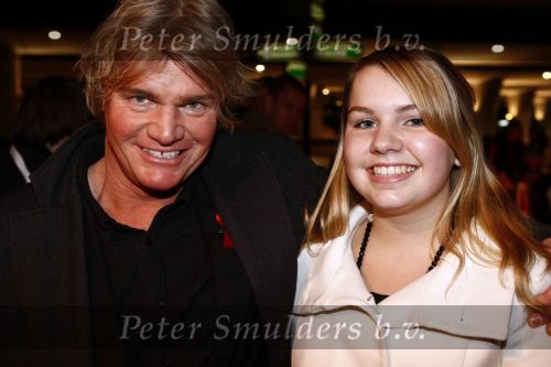 Amsterdam 9 december 2008
Premiere High school musical 3 in pathe arena. Rob Bolland met dochter
Peter Smulders bv