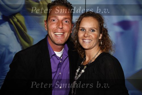 Rotterdam 16 oktober 2008
Premiere Holiday on ice in ahoy. Rob Geus met zijn vrouw
Peter Smulders bv