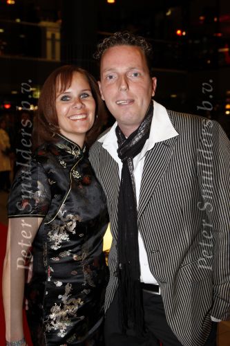Rotterdam 25 oktober 2007
Premiere Holiday on ice in ahoy. Rob Geus met zijn vrouw